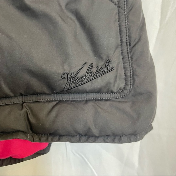 WOOLRICH Women’s Black Pink Full Zip Down Vest Size  Medium - Picture 7 of 16